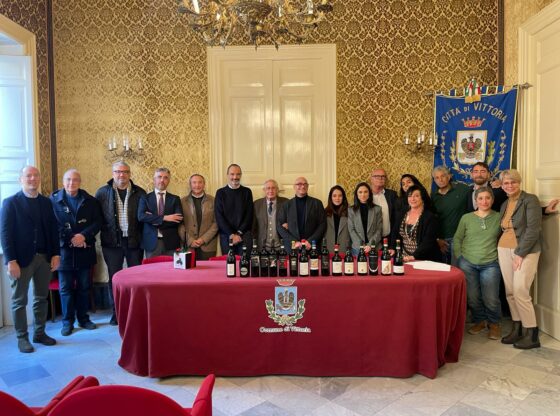 Nasce a Vittoria l’Enoteca Regionale di Sicilia- sede del Sud-Est. L’ufficializzazione è avvenuta questa mattina nella sala degli Specchi “Ubaldo Balloni”