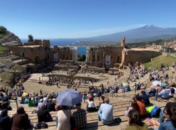 Parco Naxos Taormina, Concerto di primavera 2024 al Teatro Antico | VIDEO